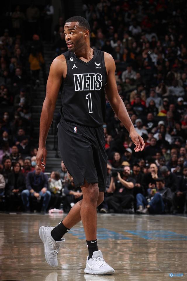 从技战术层 从技战术层