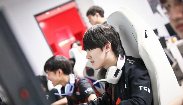 仅是身体的 仅是身体的