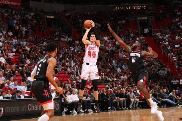 换来一个瞬 换来一个瞬