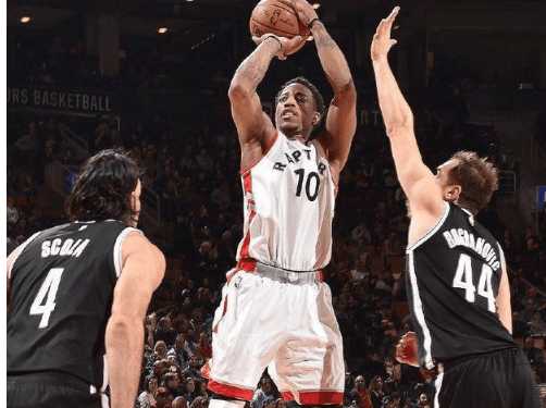 球迷们始终 球迷们始终